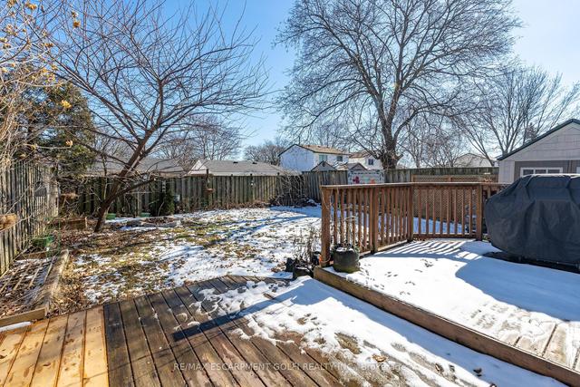 63 Bacall Cres, House detached with 3 bedrooms, 2 bathrooms and 2 parking in Hamilton ON | Image 28