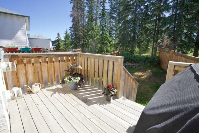 8 - 465 Makenny Street, Home with 3 bedrooms, 2 bathrooms and 4 parking in Hinton AB | Image 31