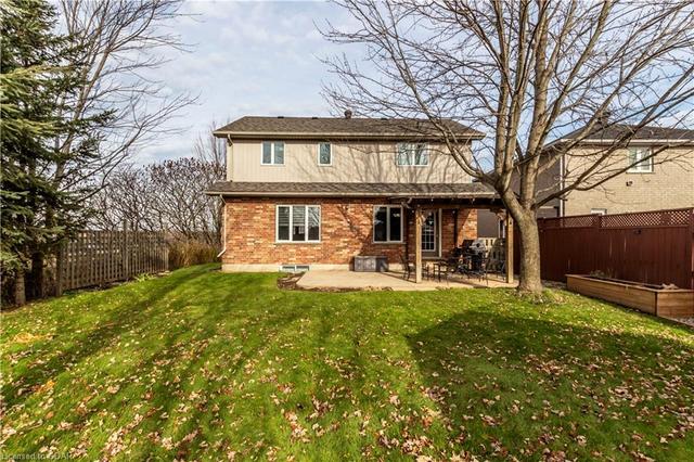 45 Teal Drive, House detached with 4 bedrooms, 3 bathrooms and 4 parking in Guelph ON | Image 36