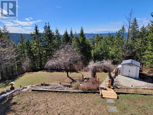 1995 - 168 Mile Rd, House other with 3 bedrooms, 3 bathrooms and null parking in Cariboo D BC | Image 12
