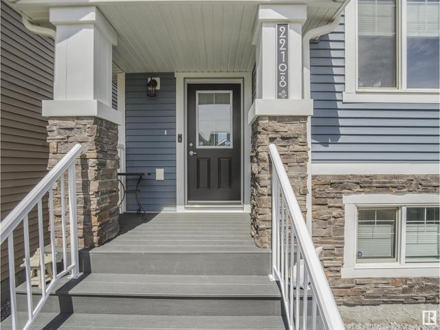 22108 85 Ave Nw, House detached with 3 bedrooms, 2 bathrooms and 4 parking in Edmonton AB | Image 1
