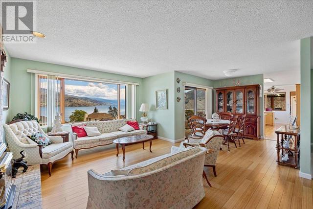 6514 Ferguson Pl, House detached with 4 bedrooms, 2 bathrooms and 7 parking in Peachland BC | Image 7