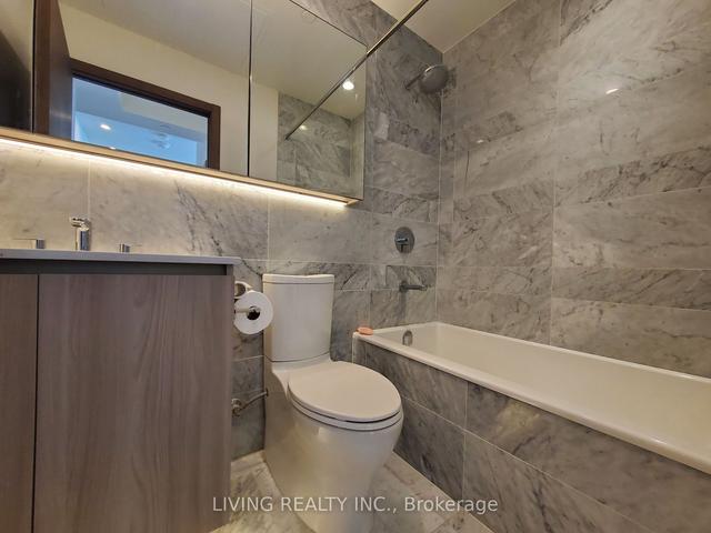 4005 - 19 Bathurst St, Condo with 1 bedrooms, 1 bathrooms and 0 parking in Toronto ON | Image 6