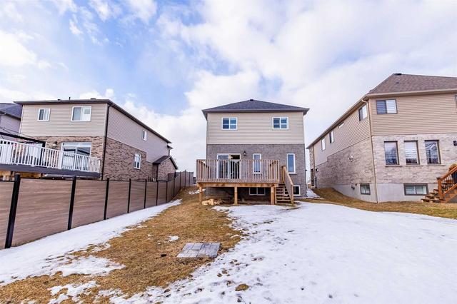 551 Blair Creek Dr, House detached with 3 bedrooms, 3 bathrooms and 5.5 parking in Kitchener ON | Image 35