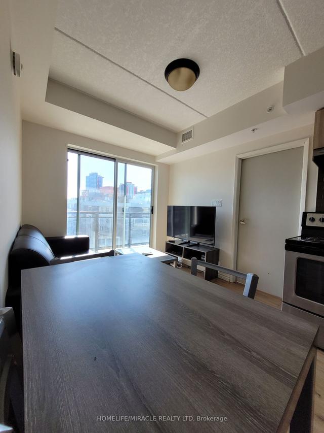 g510 - 275 Larch St, Condo with 2 bedrooms, 2 bathrooms and 0 parking in Waterloo ON | Image 3