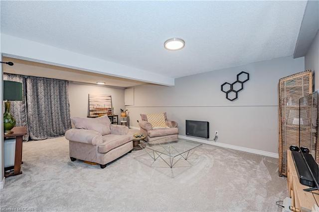 251 West Acres Dr, House detached with 3 bedrooms, 1 bathrooms and 5 parking in Guelph ON | Image 27