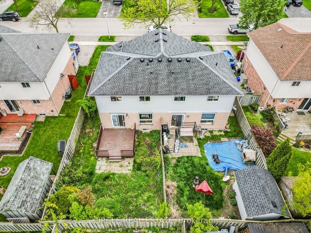 34 Bowcott Cres, House semidetached with 3 bedrooms, 2 bathrooms and 2 parking in London ON | Image 21