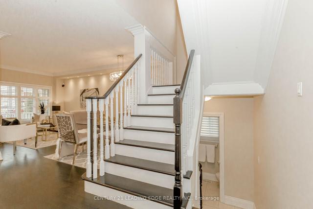 149 Warnford Cir, House detached with 4 bedrooms, 4 bathrooms and 4 parking in Ajax ON | Image 7