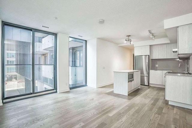 223 - 25 Richmond St E, Condo with 2 bedrooms, 2 bathrooms and 0 parking in Toronto ON | Image 1