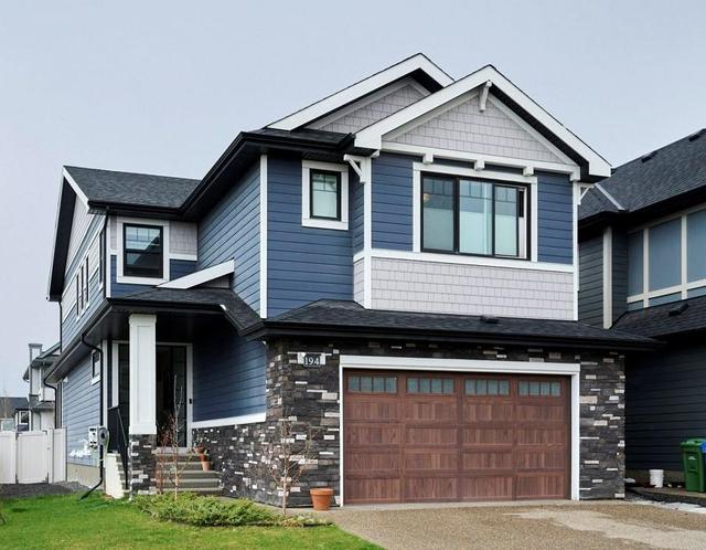 194 West Grove Way Sw, House detached with 4 bedrooms, 3 bathrooms and 2 parking in Calgary AB | Image 1