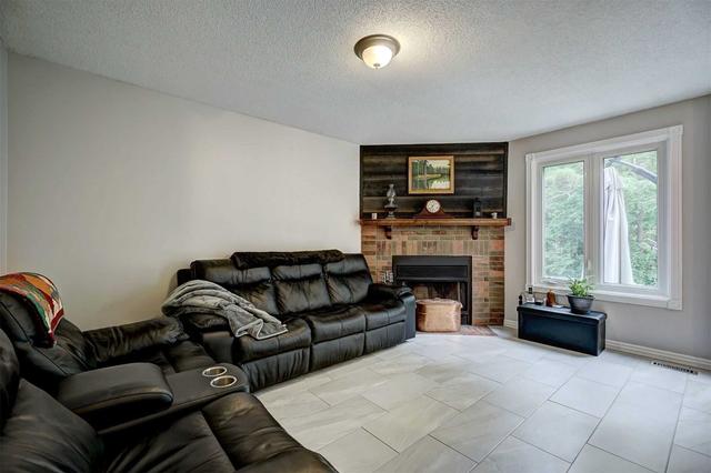 961 Vance Cres, House detached with 4 bedrooms, 3 bathrooms and 8 parking in Innisfil ON | Image 25