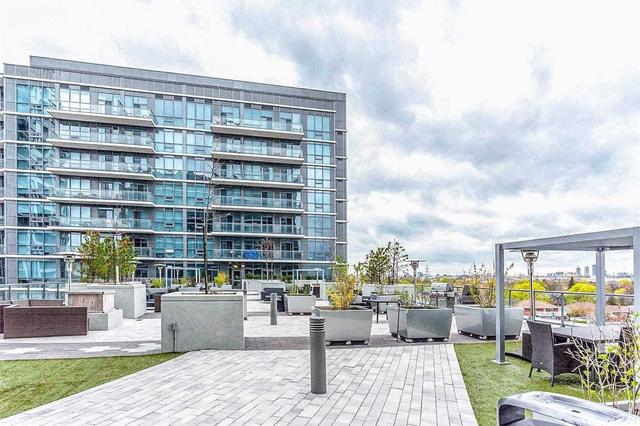 301 - 1185 The Queensway Ave, Condo with 1 bedrooms, 1 bathrooms and 1 parking in Toronto ON | Image 3