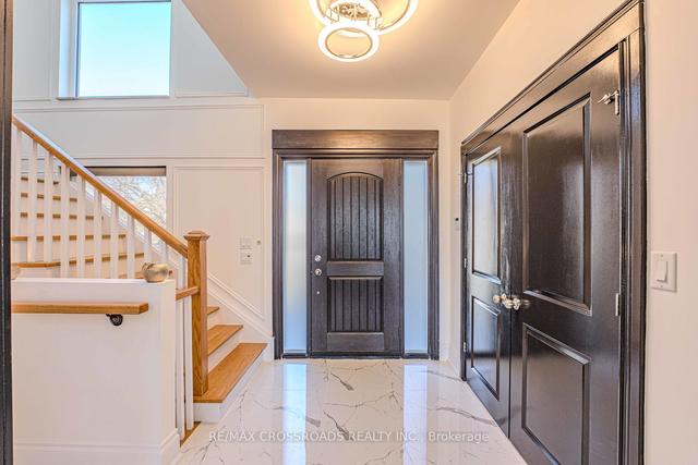 9 Redland Cres E, House detached with 5 bedrooms, 7 bathrooms and 14 parking in Toronto ON | Image 39
