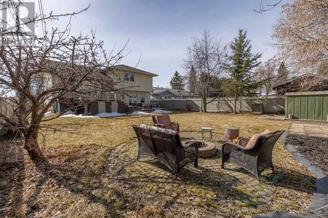 4136 4 Avenue, House detached with 4 bedrooms, 3 bathrooms and 2 parking in Edson AB | Image 2