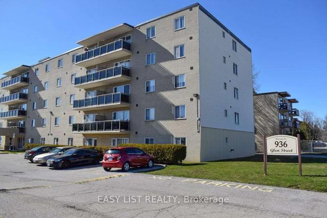 516 - 936 Glen St, Condo with 2 bedrooms, 1 bathrooms and 1 parking in Oshawa ON | Image 1