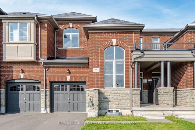 85 Bronson Terr, House attached with 3 bedrooms, 3 bathrooms and 3 parking in Milton ON | Image 1