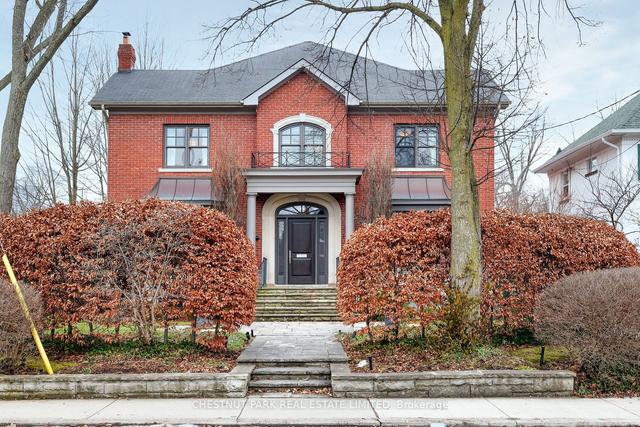 139 Lytton Blvd, House detached with 5 bedrooms, 5 bathrooms and 3 parking in Toronto ON | Image 1