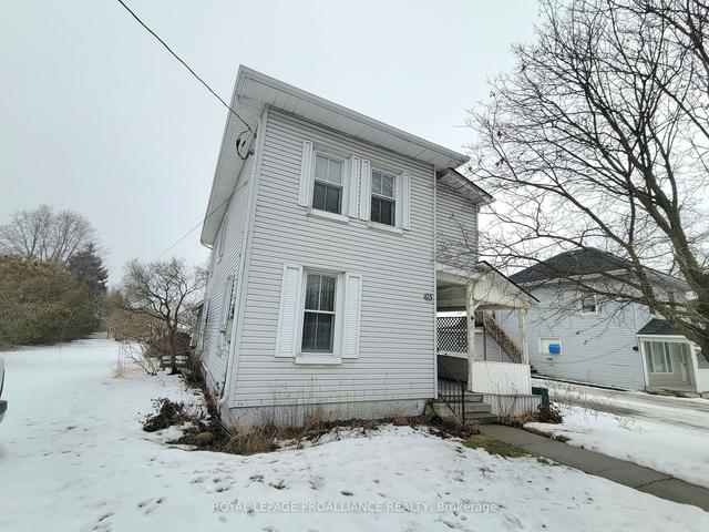 95 Stanley St, House detached with 3 bedrooms, 2 bathrooms and 2 parking in Quinte West ON | Image 1