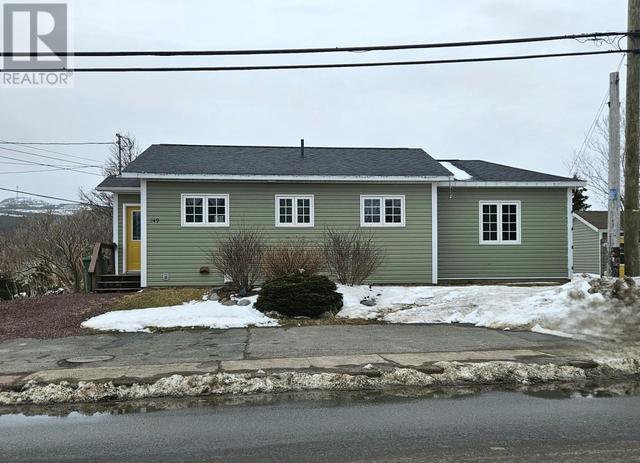 249 - 251 Ville Marie Dr, House detached with 2 bedrooms, 2 bathrooms and null parking in Marystown NL | Image 1