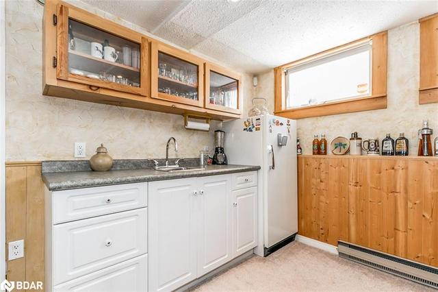 1124 St Vincent Street, House detached with 3 bedrooms, 1 bathrooms and 9 parking in Springwater ON | Image 14