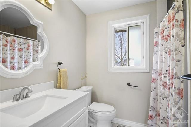 499 Quart Crt, House detached with 4 bedrooms, 3 bathrooms and 4 parking in North Dundas ON | Image 27
