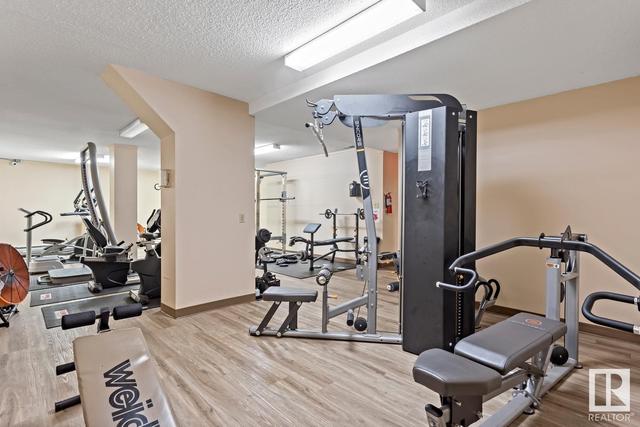 1303 - 10160 116 St Nw, Condo with 2 bedrooms, 1 bathrooms and 1 parking in Edmonton AB | Image 24