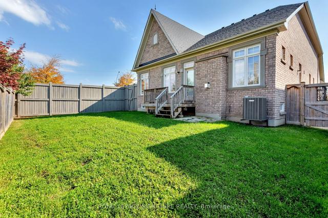 12 Valley Point Cres, House detached with 3 bedrooms, 2 bathrooms and 6 parking in King ON | Image 25
