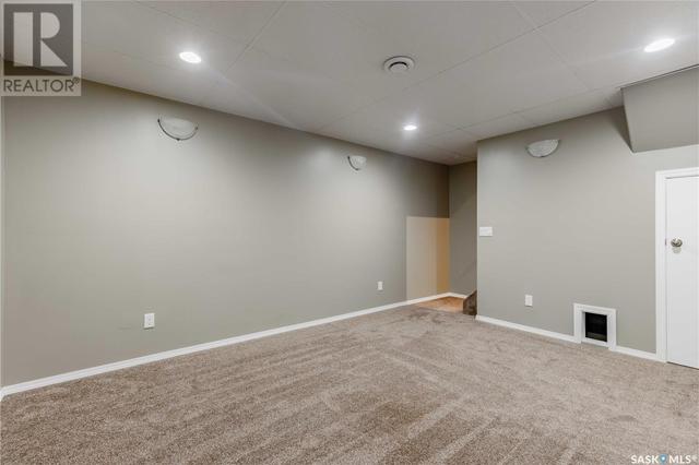 1405 - 715 Hart Rd, House attached with 3 bedrooms, 2 bathrooms and null parking in Saskatoon SK | Image 32