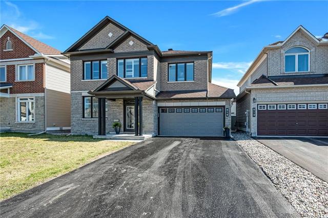 514 Caracole Way, House detached with 4 bedrooms, 3 bathrooms and 6 parking in Ottawa ON | Image 2