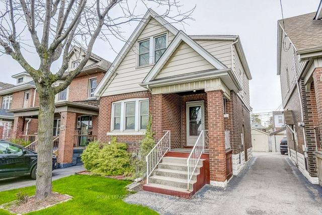 138 Balsam Ave N, House detached with 3 bedrooms, 1 bathrooms and 2 parking in Hamilton ON | Image 34