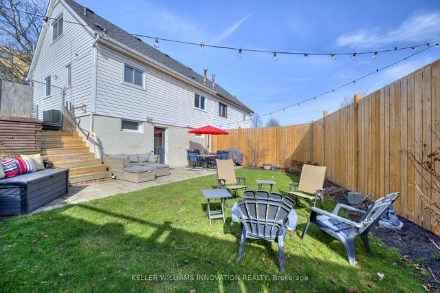 198 Kehl St, House semidetached with 3 bedrooms, 2 bathrooms and 4 parking in Kitchener ON | Image 28