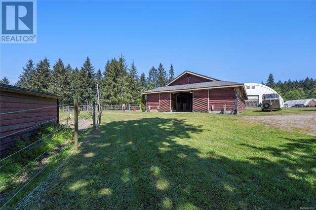 2120 Huddington Rd, House detached with 4 bedrooms, 2 bathrooms and 10 parking in Nanaimo A BC | Image 6