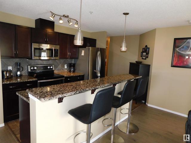 302 - 5951 165 Ave Nw, Condo with 2 bedrooms, 2 bathrooms and null parking in Edmonton AB | Image 6