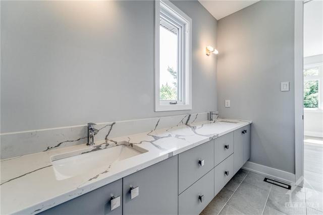 2218 Webster Avenue, House detached with 4 bedrooms, 5 bathrooms and 6 parking in Ottawa ON | Image 23
