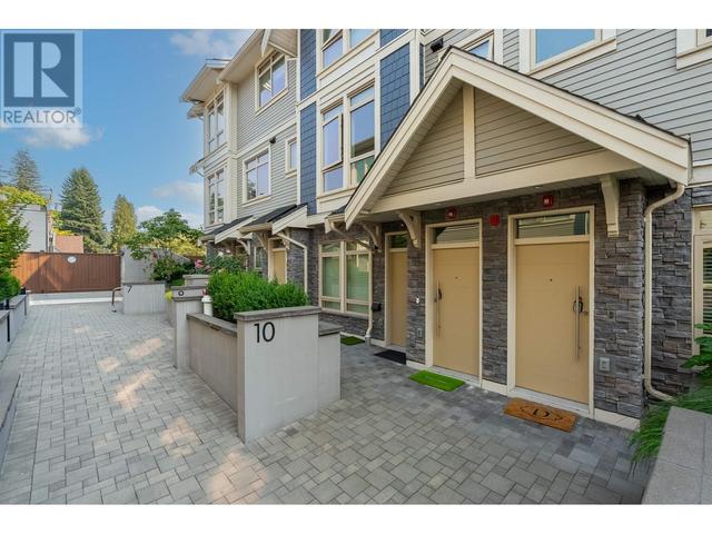 11 - 115 W Queens Rd, House attached with 2 bedrooms, 3 bathrooms and 1 parking in North Vancouver BC | Image 25
