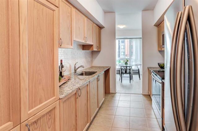 101 - 304 Essa Rd, Condo with 2 bedrooms, 2 bathrooms and 2 parking in Barrie ON | Image 4