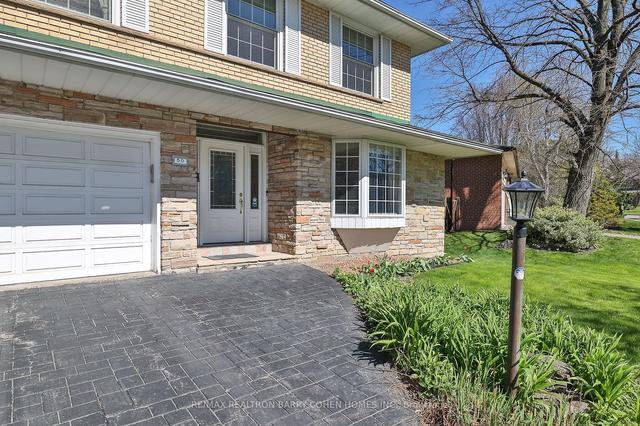 50 Montressor Dr, House detached with 5 bedrooms, 4 bathrooms and 6 parking in Toronto ON | Image 12