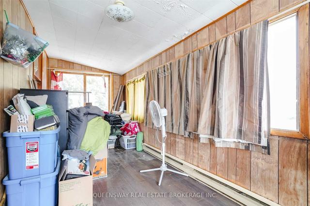 35 Fenel Rd, House detached with 1 bedrooms, 1 bathrooms and 12 parking in Kawartha Lakes ON | Image 2