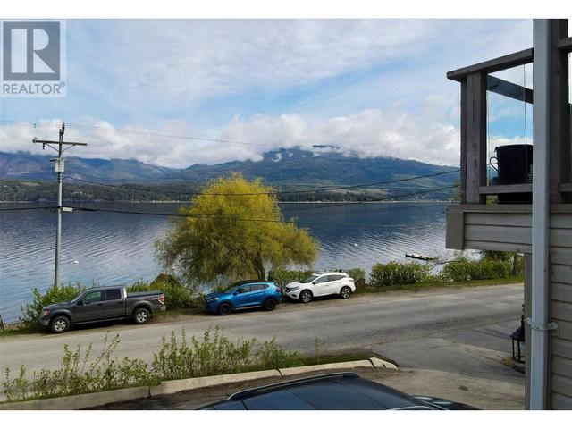 D - 3610 Eagle Bay Rd, Condo with 2 bedrooms, 1 bathrooms and 2 parking in Columbia Shuswap C BC | Image 9