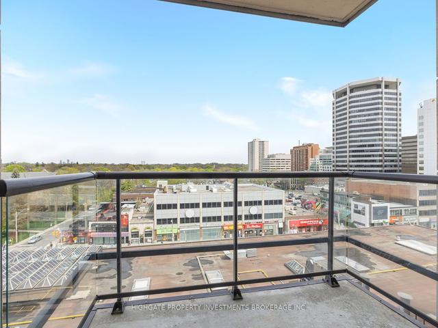 719 - 10 Delisle Ave, Condo with 2 bedrooms, 2 bathrooms and 1 parking in Toronto ON | Image 17