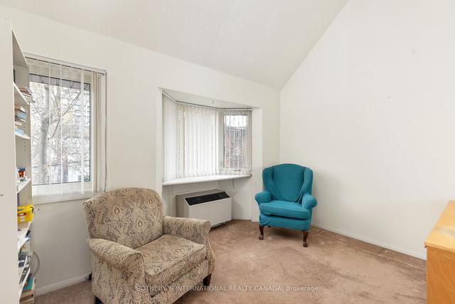 594 - 574 Wellington St W, Townhouse with 2 bedrooms, 2 bathrooms and 1 parking in Toronto ON | Image 9