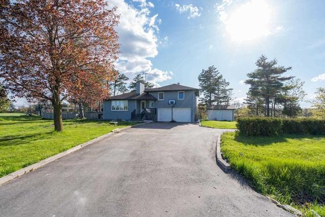 4512 Tremaine Rd, House detached with 4 bedrooms, 3 bathrooms and 12 parking in Milton ON | Image 34