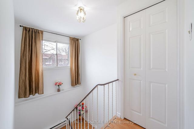 9 - 2380 Bromsgrove Rd, Townhouse with 3 bedrooms, 2 bathrooms and 2 parking in Mississauga ON | Image 8