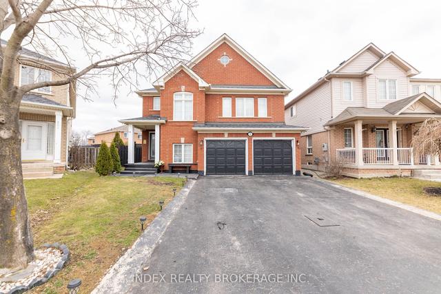 75 Milkweed Cres, House detached with 4 bedrooms, 4 bathrooms and 6 parking in Brampton ON | Image 1