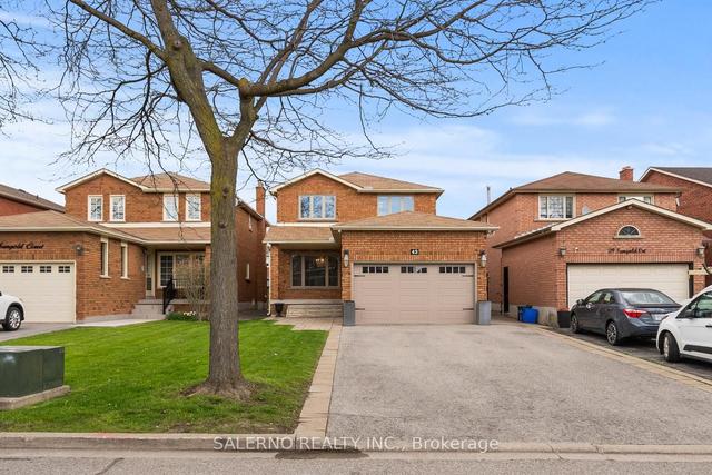 43 Sungold Ct, House detached with 4 bedrooms, 4 bathrooms and 5.5 parking in Vaughan ON | Image 1