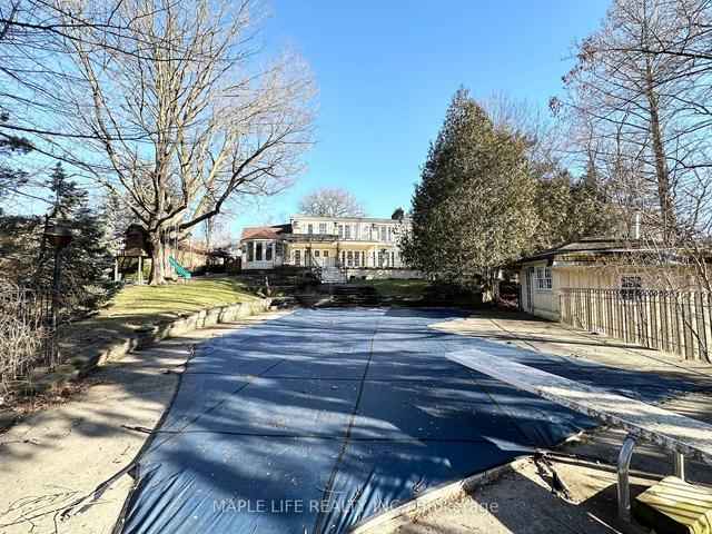 16 Brian Cliff Dr, House detached with 7 bedrooms, 8 bathrooms and 9 parking in Toronto ON | Image 24
