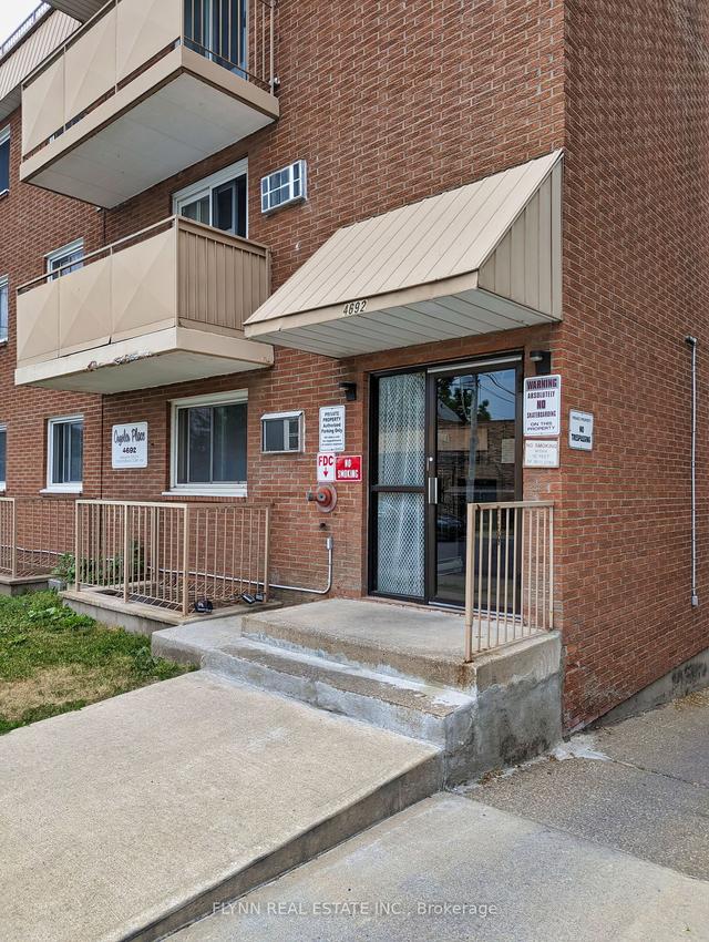 305 - 4692 Crysler Ave, Condo with 2 bedrooms, 1 bathrooms and 1 parking in Niagara Falls ON | Image 6