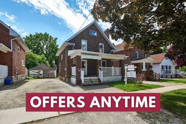 151 Alma St, House detached with 3 bedrooms, 3 bathrooms and 3 parking in Oshawa ON | Image 1