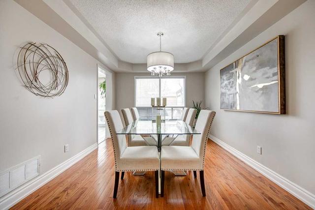 200 Covent Cres, House detached with 4 bedrooms, 4 bathrooms and 4 parking in Aurora ON | Image 38