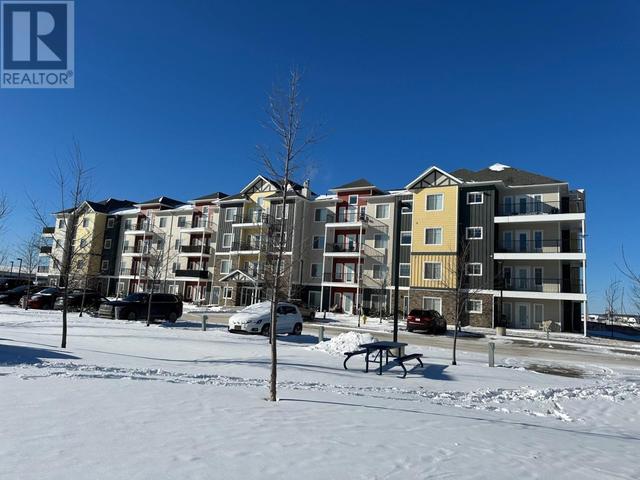 213 - 11205 105 Avenue, Condo with 2 bedrooms, 2 bathrooms and null parking in Fort St. John BC | Image 1